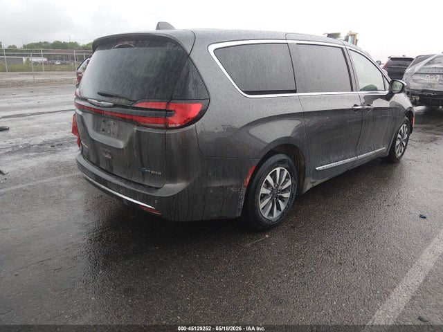 Продаж на аукціоні авто 2022 Chrysler Pacifica Hybrid Limited, vin: 2C4RC1S7XNR227708, номер лоту: 45129252