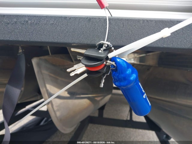 Suntracker Ph30 Pontoon Boat 2023 BUJ81744F223 Image 11