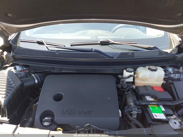 Chevrolet Traverse Ls 2018 1GNERFKW8JJ208873 Image 10