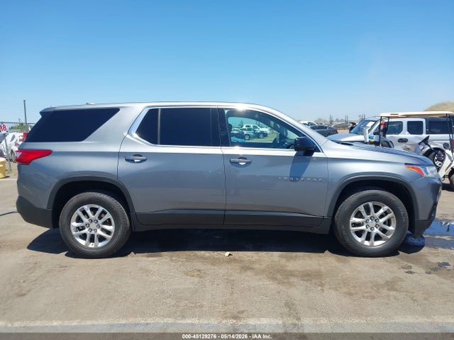 Chevrolet Traverse Ls 2018 1GNERFKW8JJ208873 Image 14
