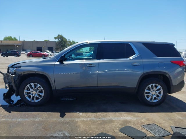 Chevrolet Traverse Ls 2018 1GNERFKW8JJ208873 Image 15