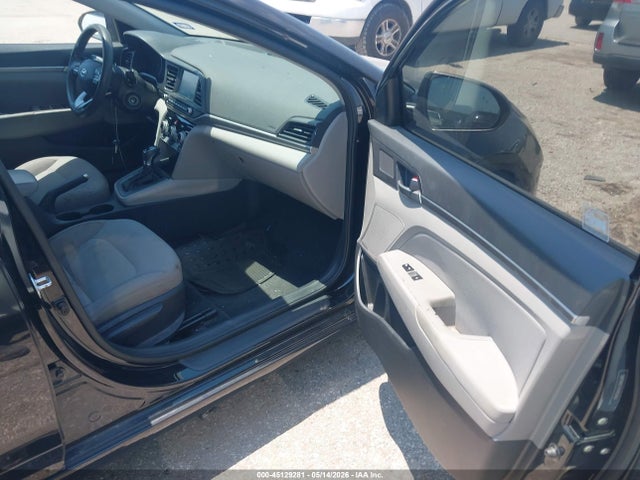 Продажа на аукционе авто 2019 Hyundai Elantra Sel, vin: 5NPD84LF1KH403668, номер лота: 45129281