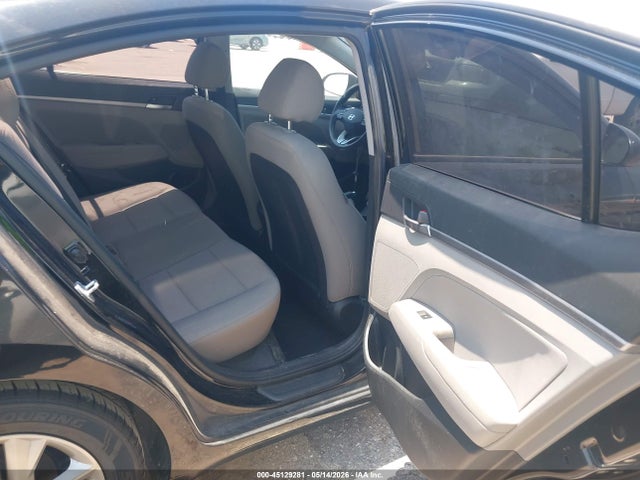 Продажа на аукционе авто 2019 Hyundai Elantra Sel, vin: 5NPD84LF1KH403668, номер лота: 45129281