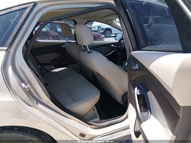 Продажа на аукционе авто 2016 Ford Focus Se, vin: 1FADP3F24GL356196, номер лота: 45129285