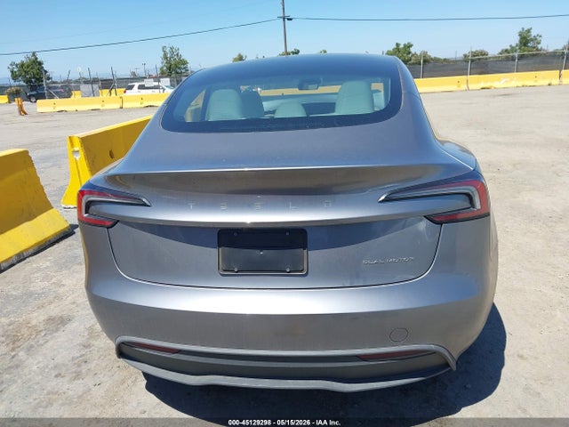 Tesla Model 3 Long Range All-wheel Drive 2025 5YJ3E1EB9SF892865 Image 16