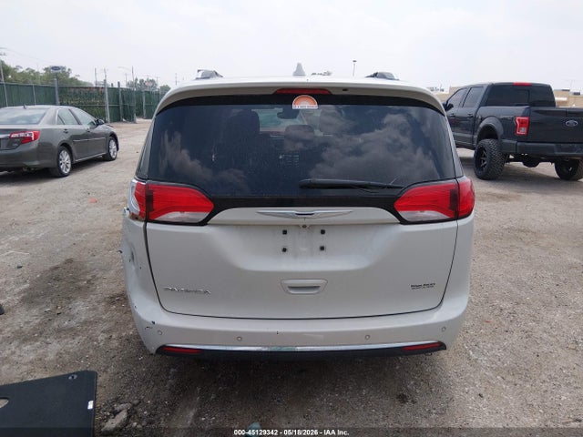 Chrysler Pacifica Touring-l Plus 2017 2C4RC1EG6HR628172 Image 16