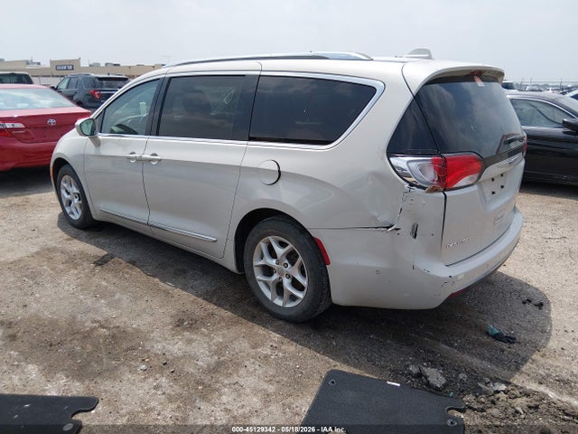 Chrysler Pacifica Touring-l Plus 2017 2C4RC1EG6HR628172 Image 3