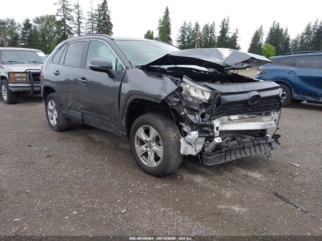 2T3P1RFV7MC249174 Toyota Rav4 Xle