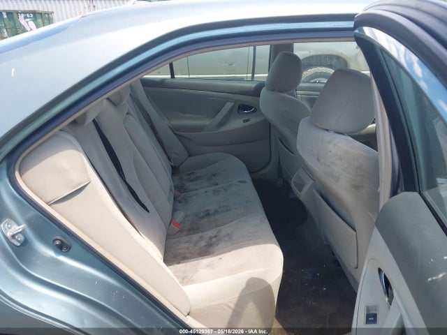 45129367 :رقم المزاد ، 4T1BF3EK8BU703243 vin ، 2011 Toyota Camry Le مزاد بيع