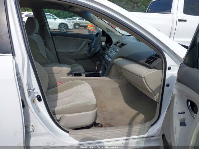 Aukcja sprzedaży 2011 Toyota Camry, vin: 4T1BF3EK6BU596824, numer aukcji: 45129387