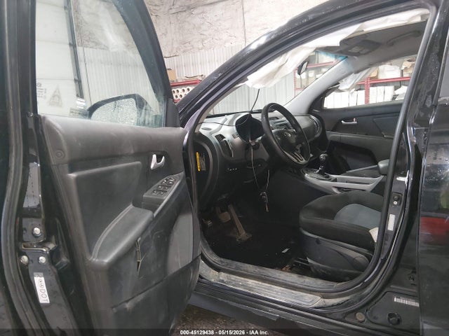 Продажа на аукционе авто 2016 Kia Sportage Lx, vin: KNDPBCAC7G7881025, номер лота: 45129438