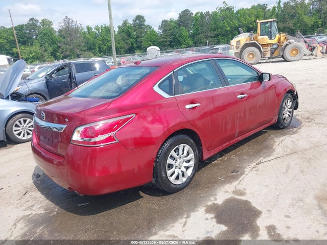 Nissan Altima 2.5 S 2015 1N4AL3AP7FC173696 Image 4