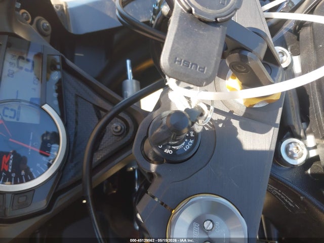 Suzuki GSX-R750 2026 JS1GR7MA5T7101637 Image 11