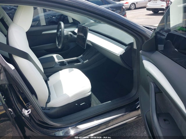 Tesla Model 3 Rear-wheel Drive 2022 5YJ3E1EA2NF326283 Image 5