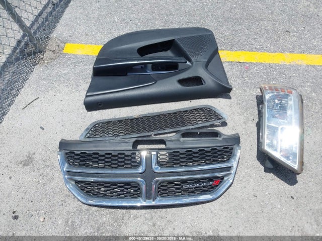 2015 Dodge Journey Sxt მანქანა იყიდება აუქციონზე, vin: 3C4PDCBG4FT668877, აუქციონის ნომერი: 45129635