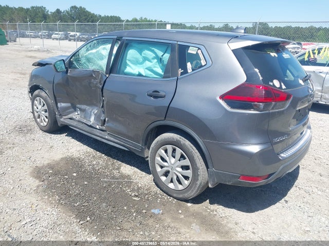Nissan ROGUE S 2019 5N1AT2MT9KC791444 Image 3