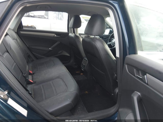 45129708 :رقم المزاد ، 1VWSA7A3XLC015421 vin ، 2020 Volkswagen Passat 2.0t Se مزاد بيع