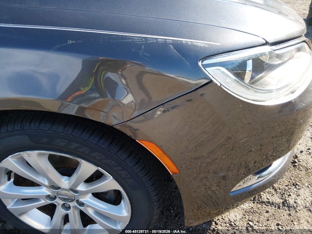 Продаж на аукціоні авто 2015 Chrysler 200 Limited, vin: 1C3CCCAB3FN657767, номер лоту: 45129731