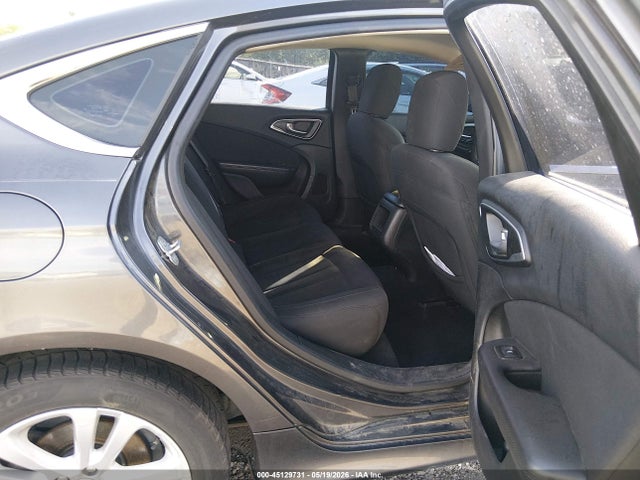 Продаж на аукціоні авто 2015 Chrysler 200 Limited, vin: 1C3CCCAB3FN657767, номер лоту: 45129731
