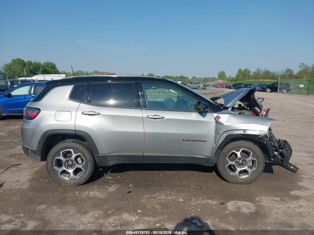 45129782 :رقم المزاد ، 3C4NJDDB0NT208895 vin ، 2022 Jeep Compass Trailhawk 4x4 مزاد بيع