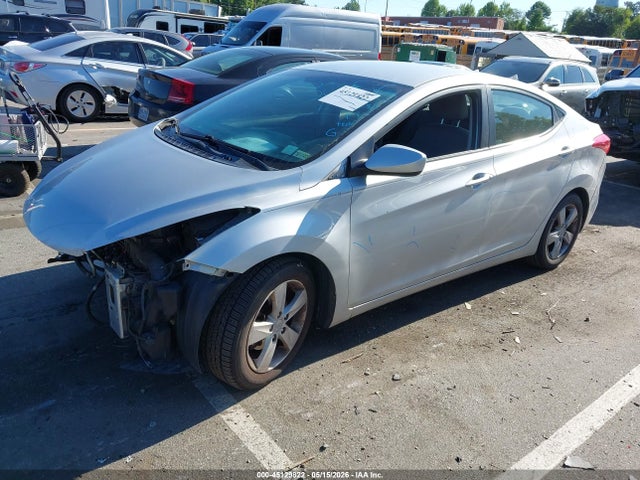 Продажа на аукционе авто 2013 Hyundai Elantra Gls, vin: 5NPDH4AE3DH320109, номер лота: 45129822