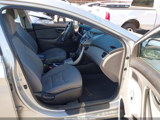 Продажа на аукционе авто 2013 Hyundai Elantra Gls, vin: 5NPDH4AE3DH320109, номер лота: 45129822