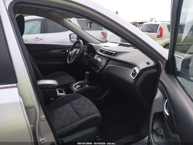 2016 Nissan Rogue S/sl/sv მანქანა იყიდება აუქციონზე, vin: KNMAT2MVXGP705709, აუქციონის ნომერი: 45129860