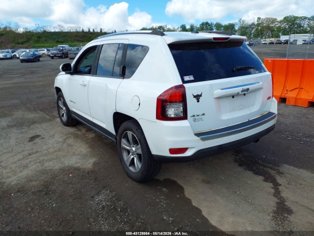 Продажа на аукционе авто 2017 Jeep Compass High Altitude 4x4, vin: 1C4NJDEB5HD107439, номер лота: 45129964