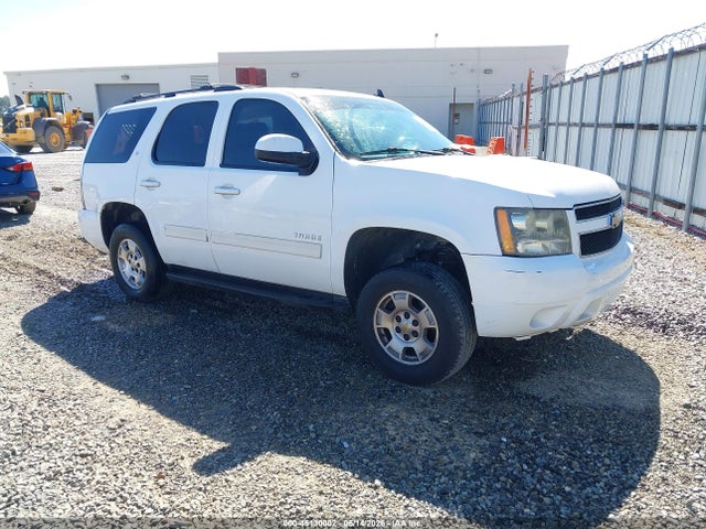 2011 Chevrolet Tahoe Lt მანქანა იყიდება აუქციონზე, vin: 1GNSCBE08BR232937, აუქციონის ნომერი: 45130002