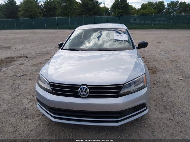 2015 Volkswagen Jetta 1.8t Se მანქანა იყიდება აუქციონზე, vin: 3VWD17AJ6FM231891, აუქციონის ნომერი: 45130016