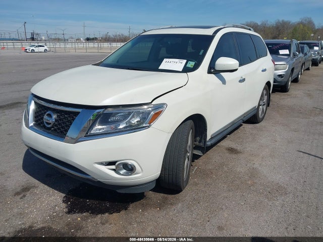 Продажа на аукционе авто 2015 Nissan Pathfinder Platinum, vin: 5N1AR2MN4FC661710, номер лота: 45130046