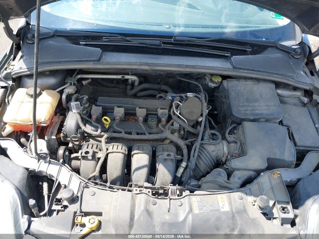 45130048 :رقم المزاد ، 1FADP3N25EL427176 vin ، 2014 Ford Focus Titanium مزاد بيع
