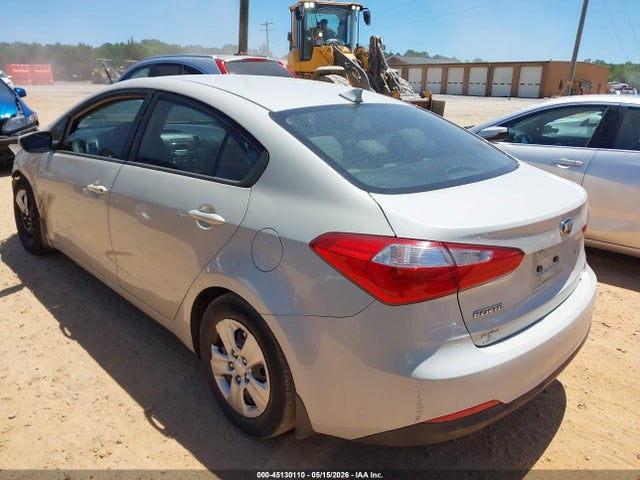 Продажа на аукционе авто 2015 Kia Forte Lx, vin: KNAFK4A64F5295823, номер лота: 45130110