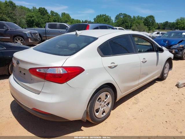 Продажа на аукционе авто 2015 Kia Forte Lx, vin: KNAFK4A64F5295823, номер лота: 45130110