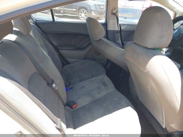 Продажа на аукционе авто 2015 Kia Forte Lx, vin: KNAFK4A64F5295823, номер лота: 45130110