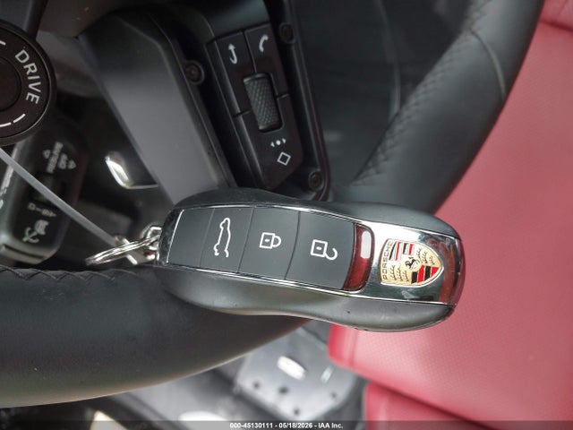 WP1AG2A51TLB40257 Porsche MACAN S
