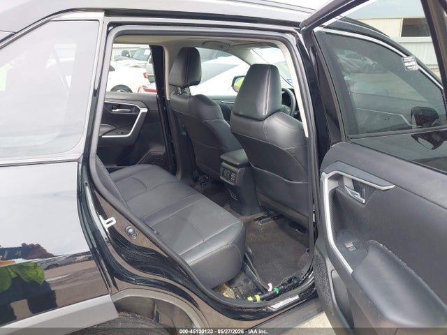 Toyota Rav4 Xle Premium 2024 2T3C1RFV2RC302174 Image 8