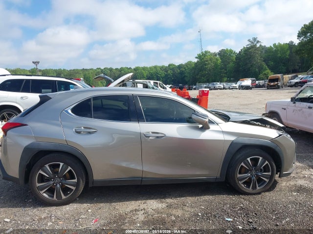 Продаж на аукціоні авто 2019 Lexus Ux 200, vin: JTHY3JBHXK2007997, номер лоту: 45130187