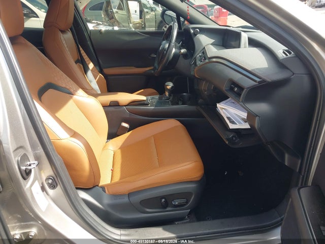 Продаж на аукціоні авто 2019 Lexus Ux 200, vin: JTHY3JBHXK2007997, номер лоту: 45130187