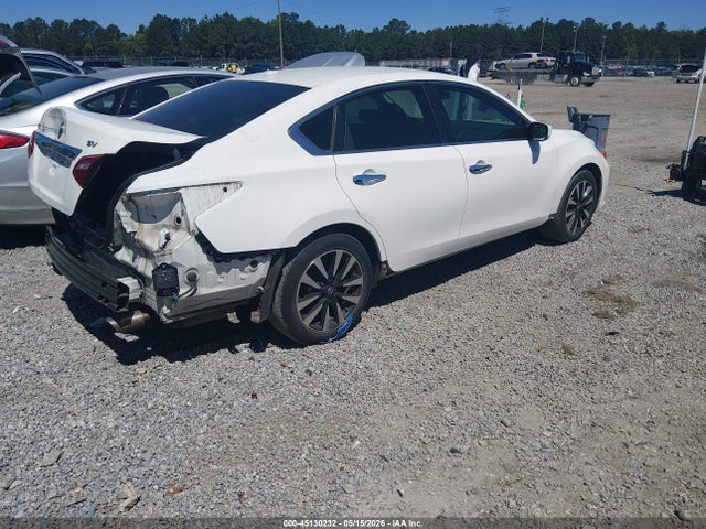 1N4AL3AP5JC241230 Nissan Altima 2.5 Sv