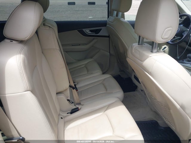 45130250 :رقم المزاد ، WA1AHAF77KD017679 vin ، 2019 Audi Q7 مزاد بيع