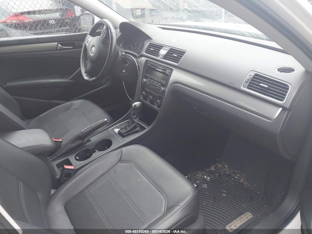 Aukcja sprzedaży 2014 Volkswagen Passat 1.8t Wolfsburg Edition, vin: 1VWAT7A3XEC026752, numer aukcji: 45130265
