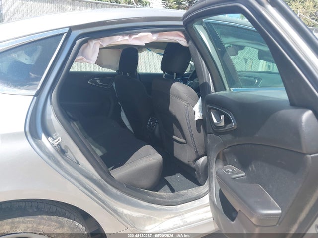 Aukcja sprzedaży 2015 Chrysler 200 Limited, vin: 1C3CCCABXFN731556, numer aukcji: 45130267