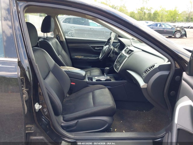 Продажа на аукционе авто 2017 Nissan Altima 2.5 Sr, vin: 1N4AL3AP3HN358545, номер лота: 45130290
