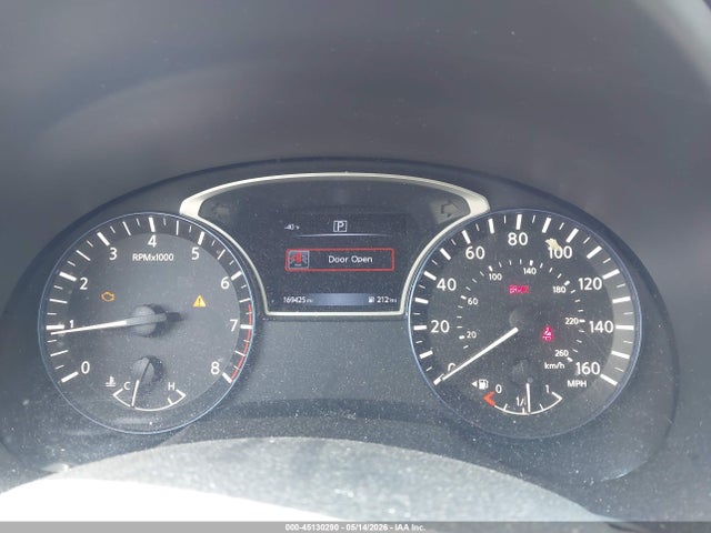 Продажа на аукционе авто 2017 Nissan Altima 2.5 Sr, vin: 1N4AL3AP3HN358545, номер лота: 45130290