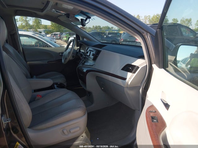 2012 Toyota Sienna Xle V6 8 Passenger მანქანა იყიდება აუქციონზე, vin: 5TDYK3DC3CS210564, აუქციონის ნომერი: 45130291