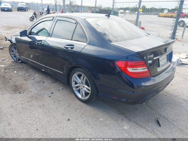 Продаж на аукціоні авто 2013 Mercedes-benz C 300 Sport 4matic, vin: WDDGF8ABXDA812665, номер лоту: 45130308