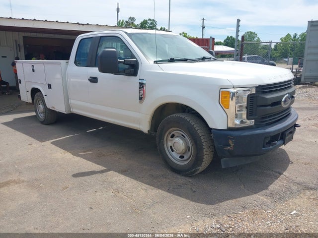 2017 1FD7X2A63HEE07426 main image