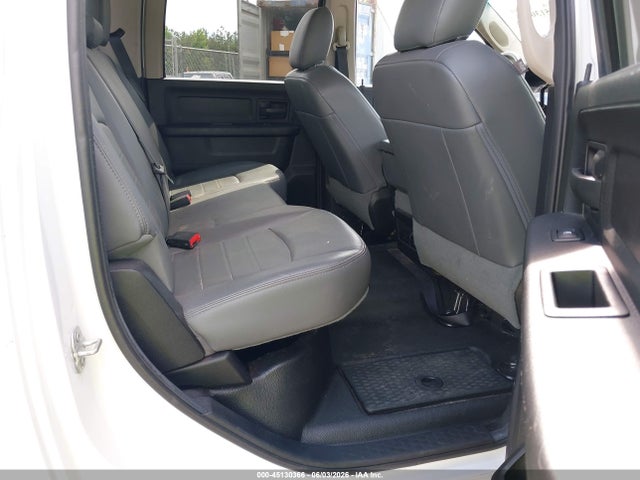 Продаж на аукціоні авто 2017 Ram 3500 Tradesman  4x4 8' Box, vin: 3C63RRGL3HG756007, номер лоту: 45130366