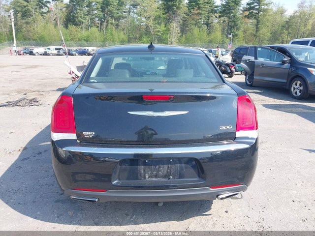 Chrysler 300 Limited 2015 2C3CCAAGXFH766574 Image 17